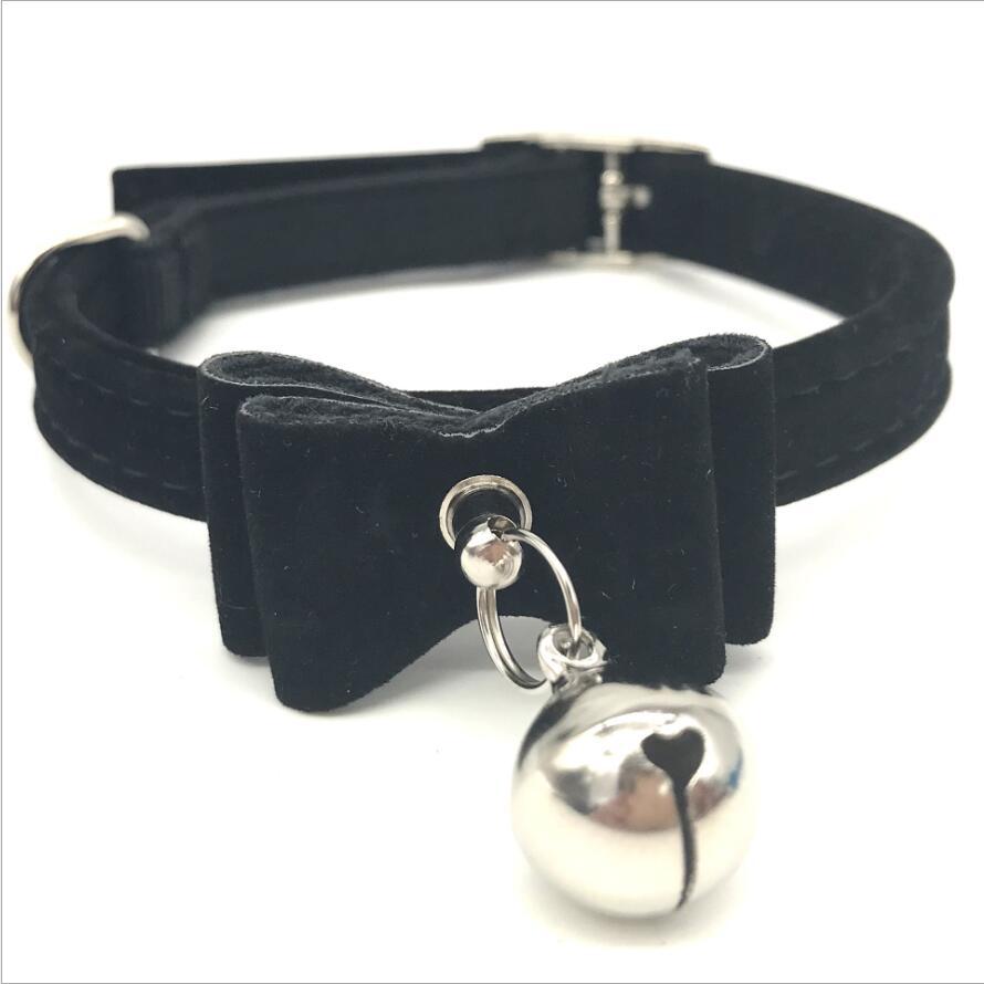 Love-Themed Cat Collar – Adjustable & Cute
