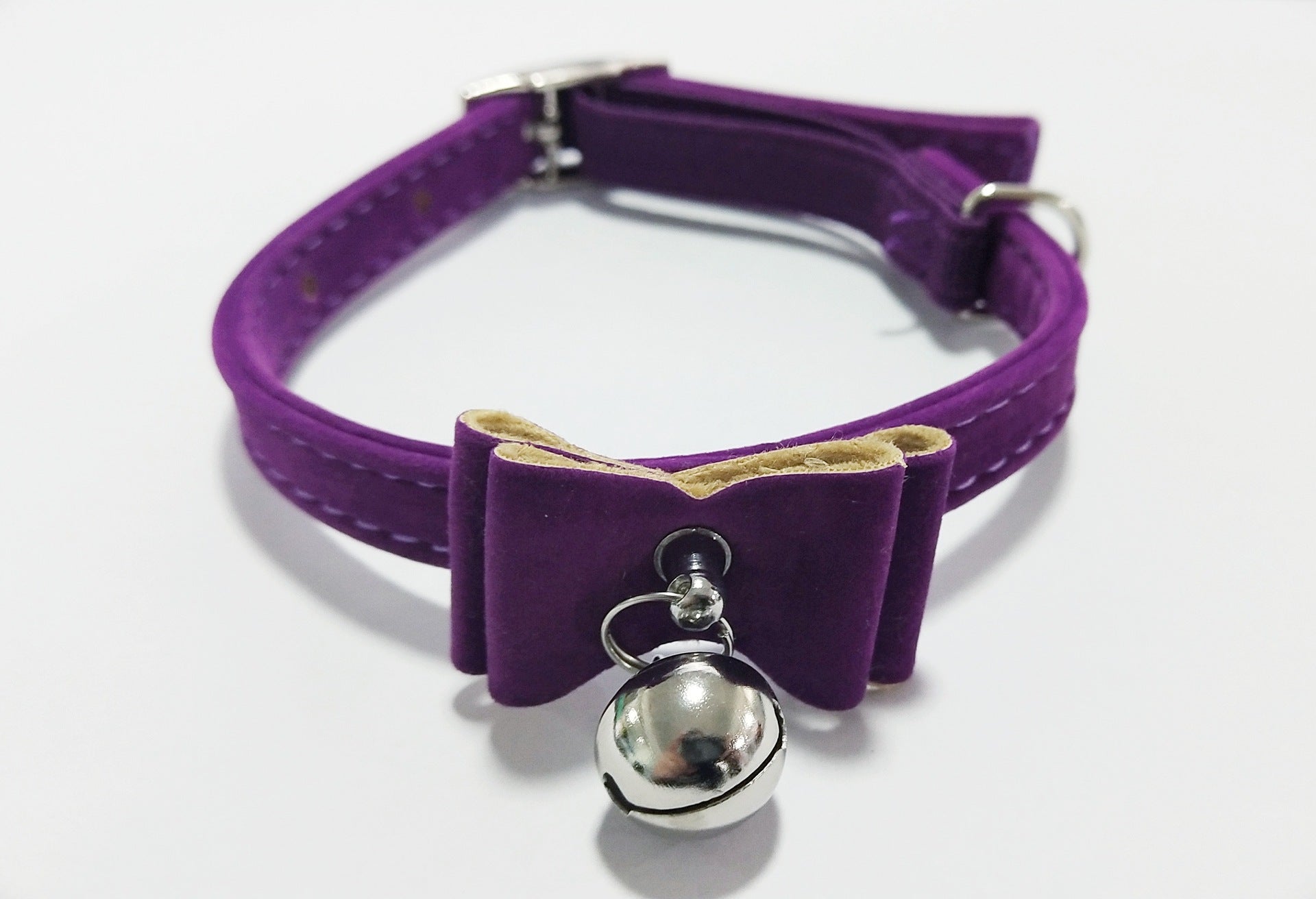 Cat Collar with Bow and Bell – Adjustable & Cute