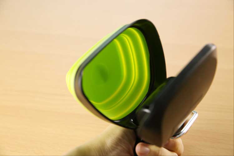 Portable Dog Poop Scooper – Clean Travel Pickups