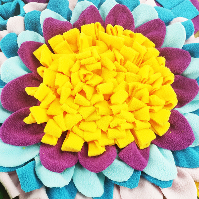 Dog Foraging Mat – Sunflower Puzzle Treat Game