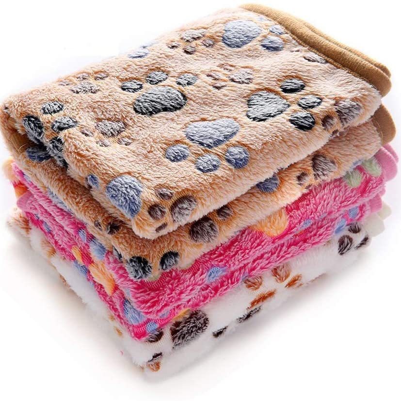 Pet Coral Fleece Blanket – Soft Dog Throw