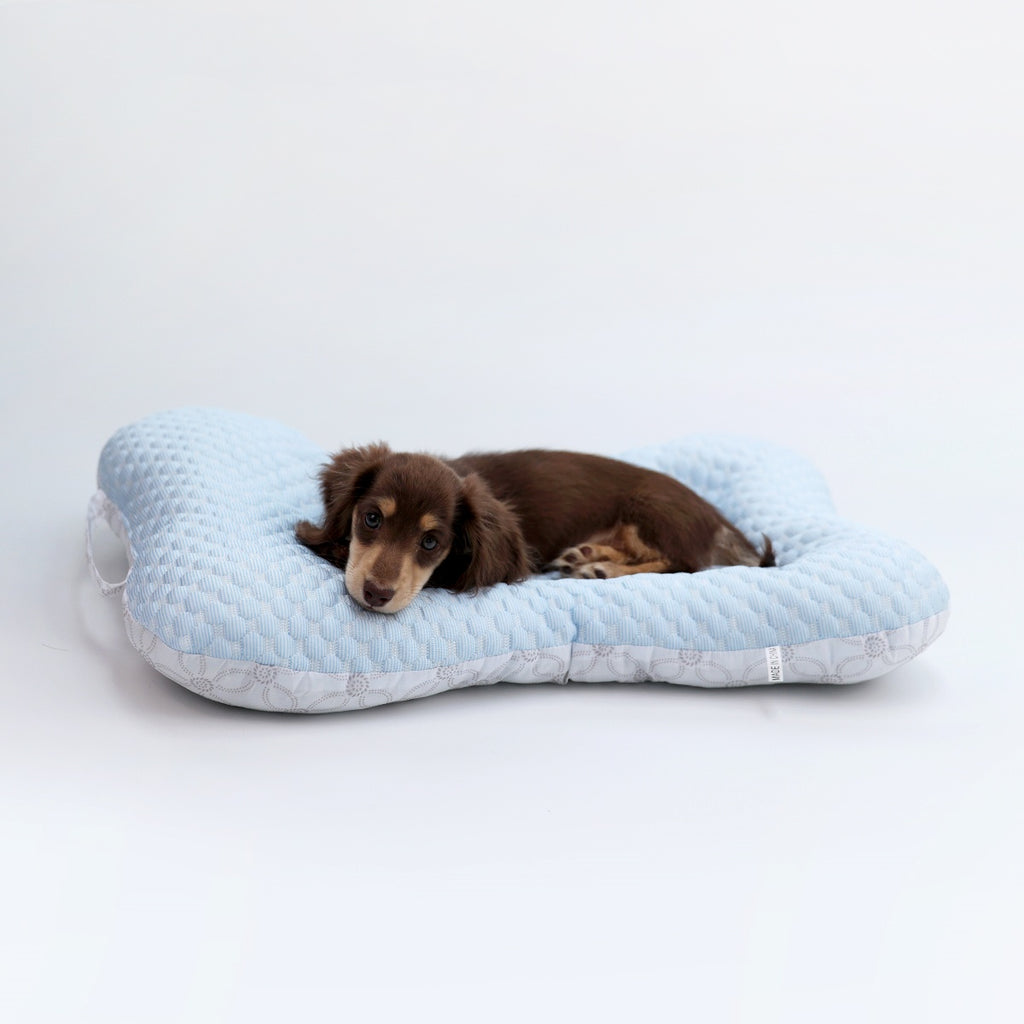 Pet Ice Mat – Non-Stick Hair-Resistant Cooling Pad