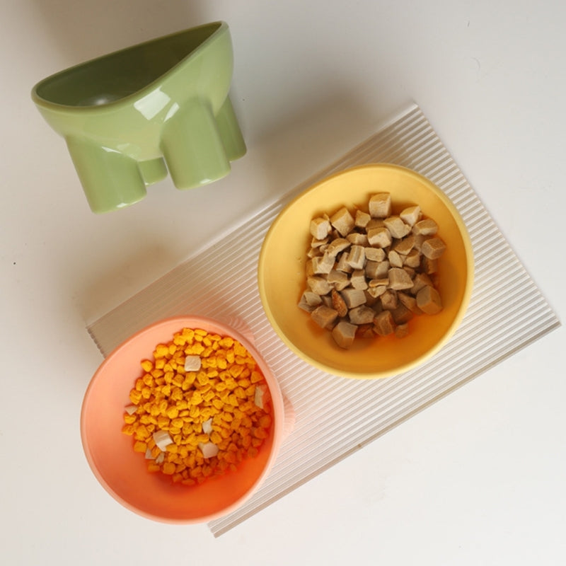 Tilted Raised Pet Bowl – Stress Free Feeding